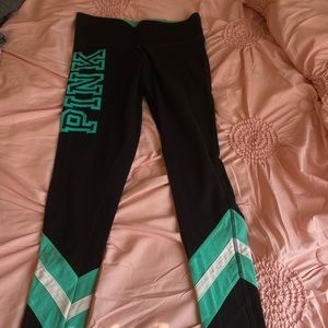 Pink Vs leggings